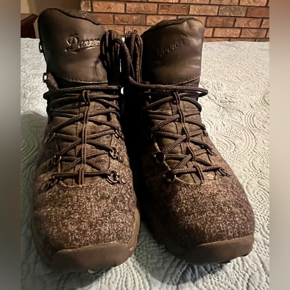 DANNER MOUNTAIN 600 ENDUROWEAVE 4.5” BLACK